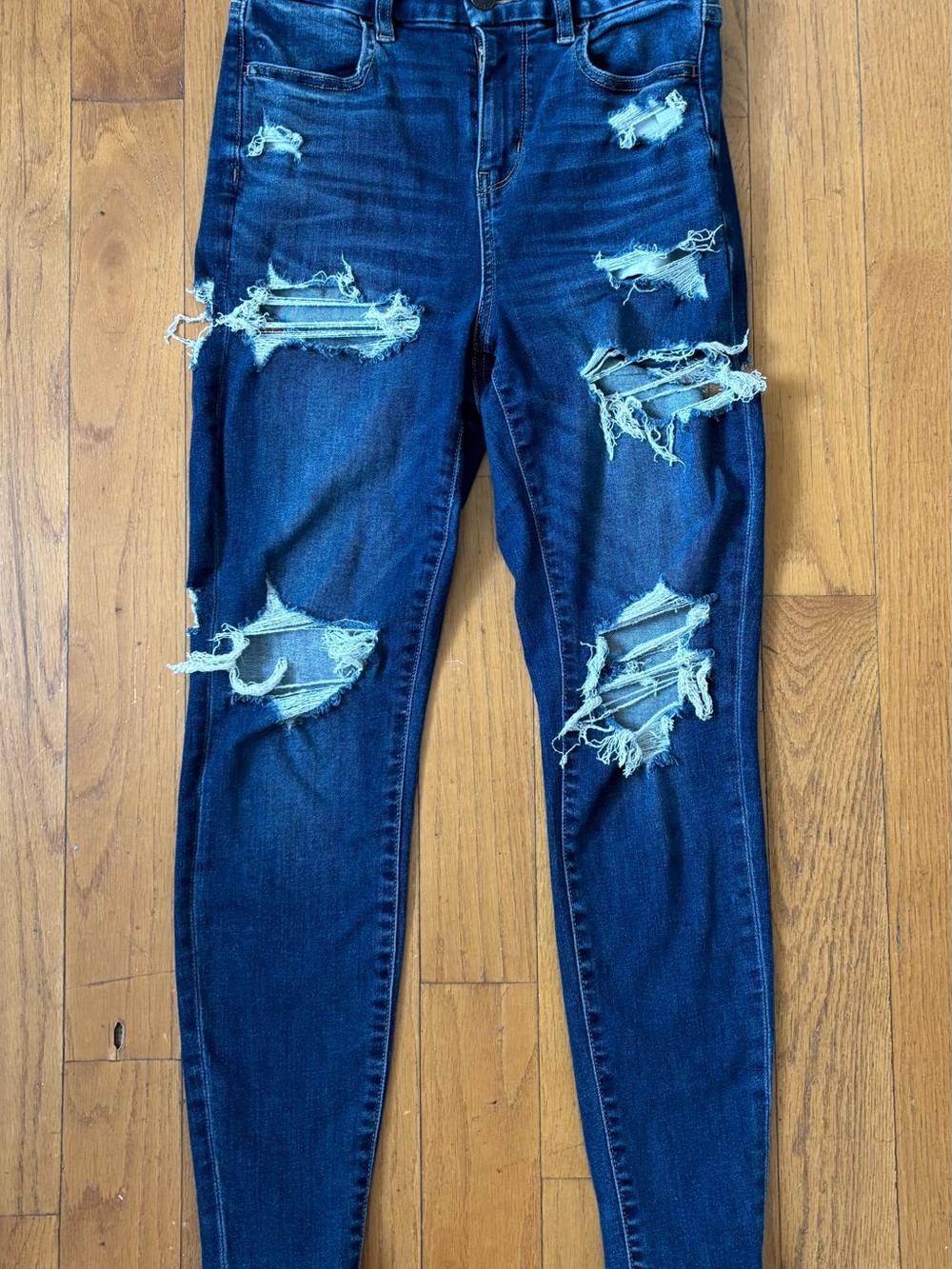 American Eagle Distressed Jeggings Women’s Size 4